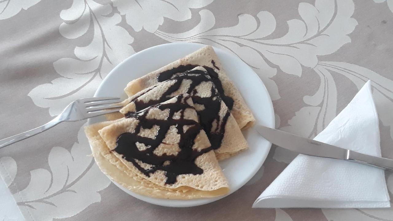 באינה באשטה Prenociste I Restoran Ihthis מראה חיצוני תמונה