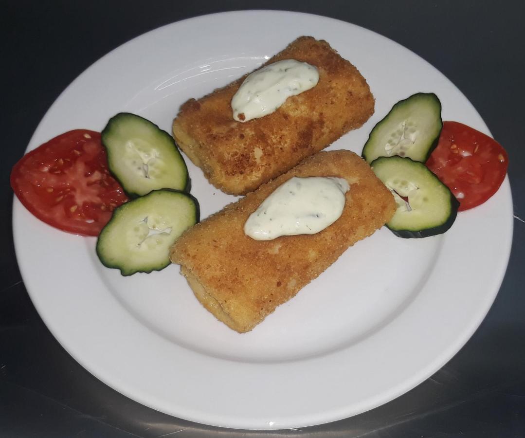 באינה באשטה Prenociste I Restoran Ihthis מראה חיצוני תמונה